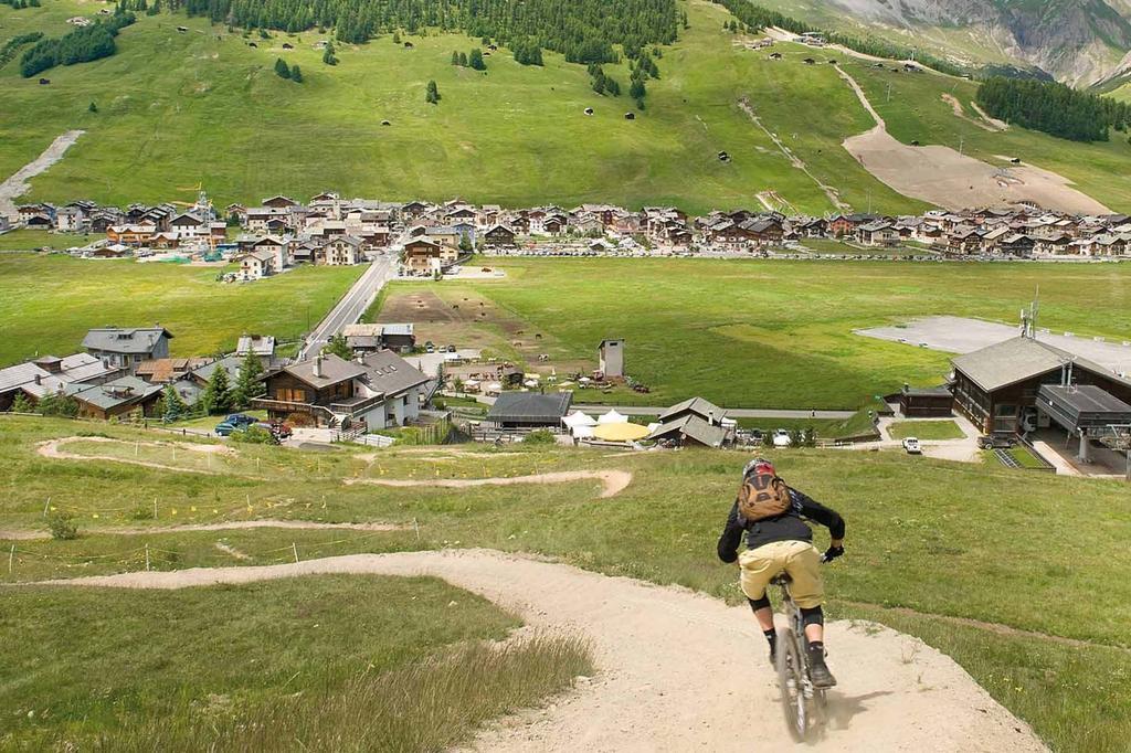 Appartamenti Nevegall Livigno Exterior photo